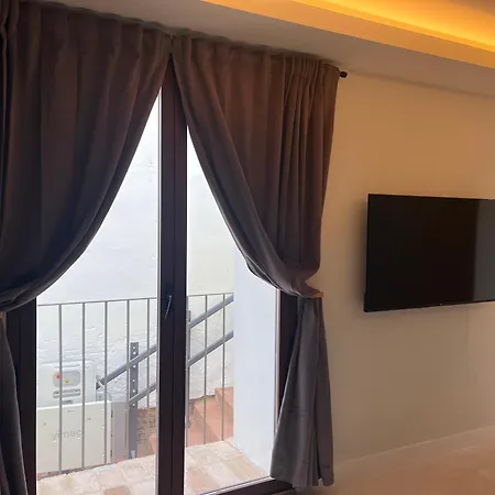 Corazon 23 アパート *