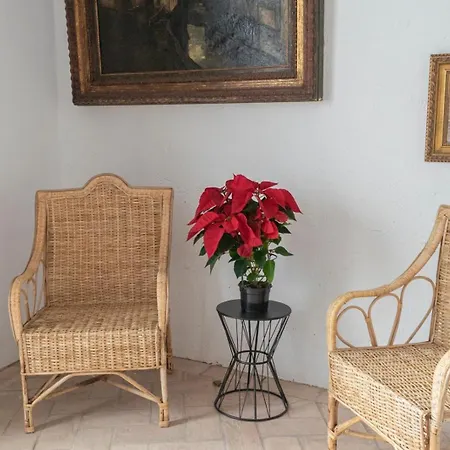 Corazon 23 アパート *